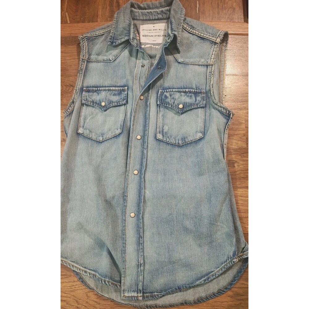 Imogene And Willie SE Rodan Field Women's Small Pearl Snap Denim Vest Western